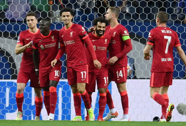 法国篮球队后卫群火力全开晋级四强