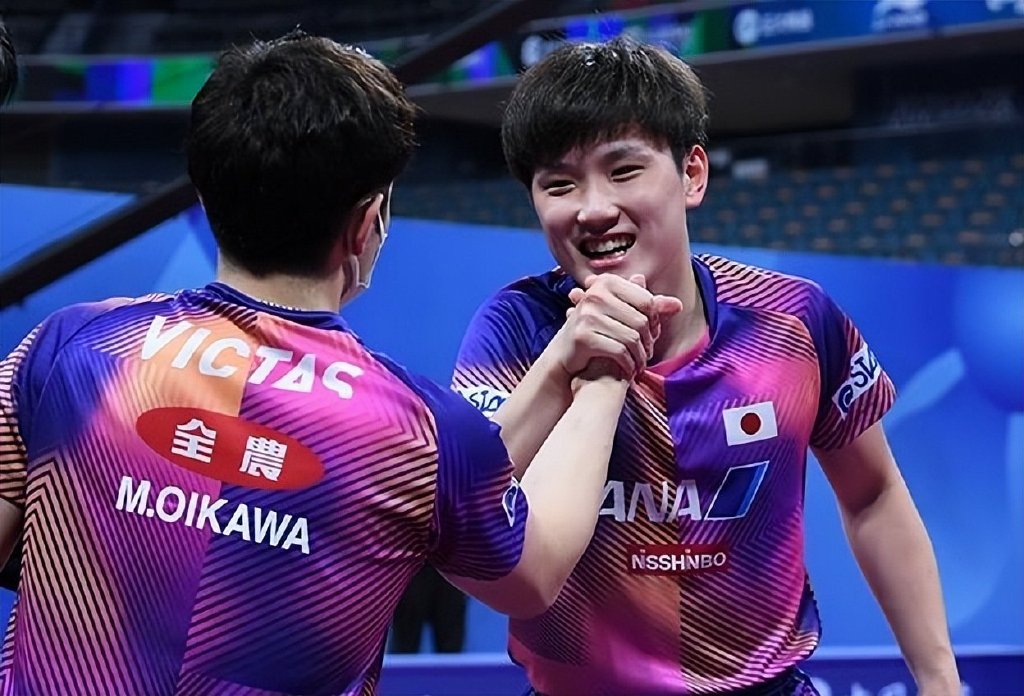 包含葡萄牙队逆转韩国队，张本智和刷新纪录的词条