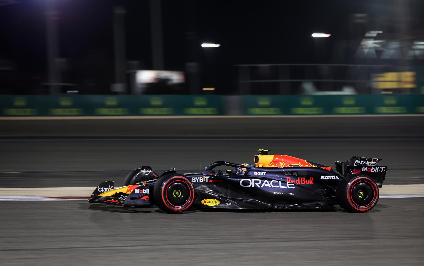 哈斯车队碾压红牛二队，周冠宇惊艳四座