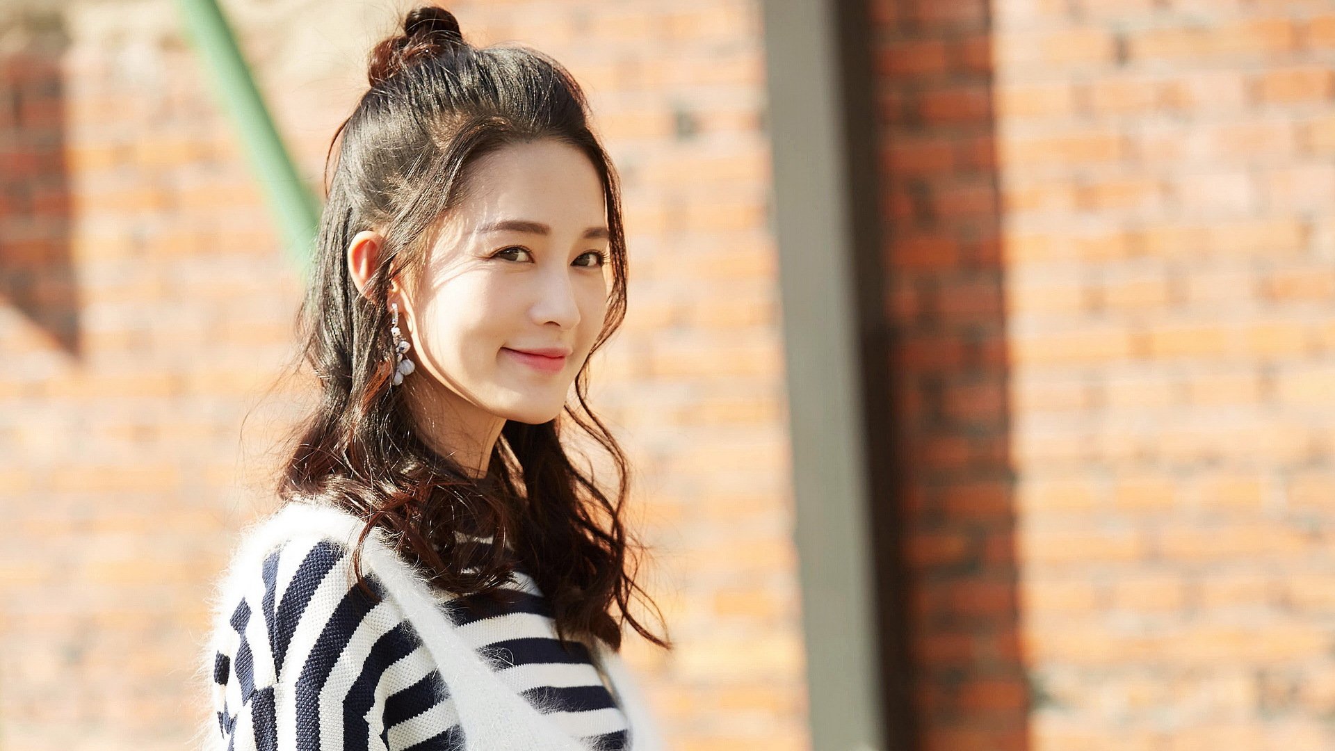 慈善赛焦点，瑞典血拼马赛，弗拉霍维奇关键先生定乾坤