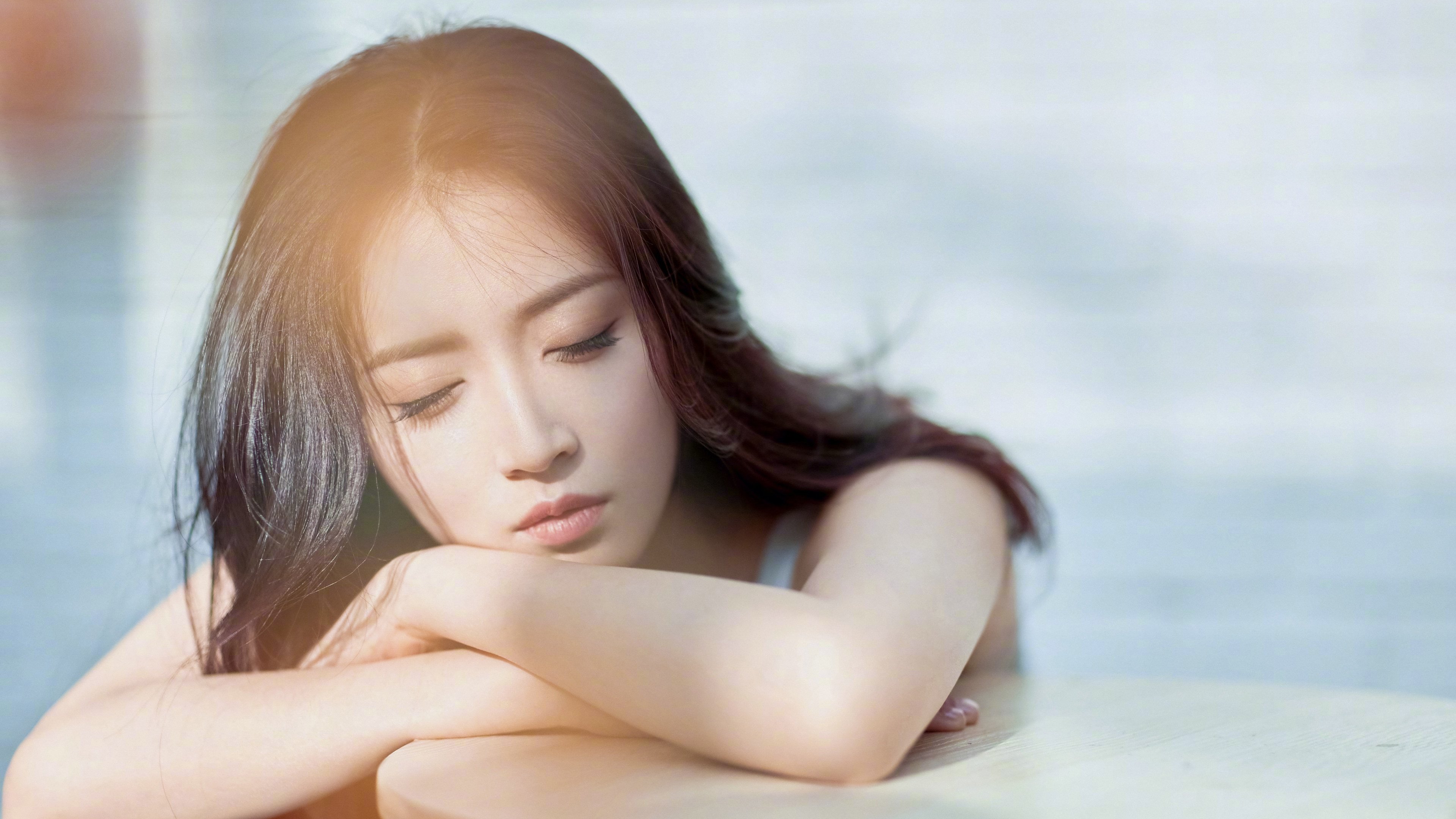 新疆队横扫雷霆!乔治压哨三分引爆AI联盟首裁,我们只做规则的燃料